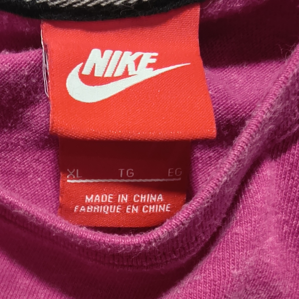 Nike Women's Gym Vintage Crew sweatshirt in fuchsia or dark pink - Picture 2 of 2